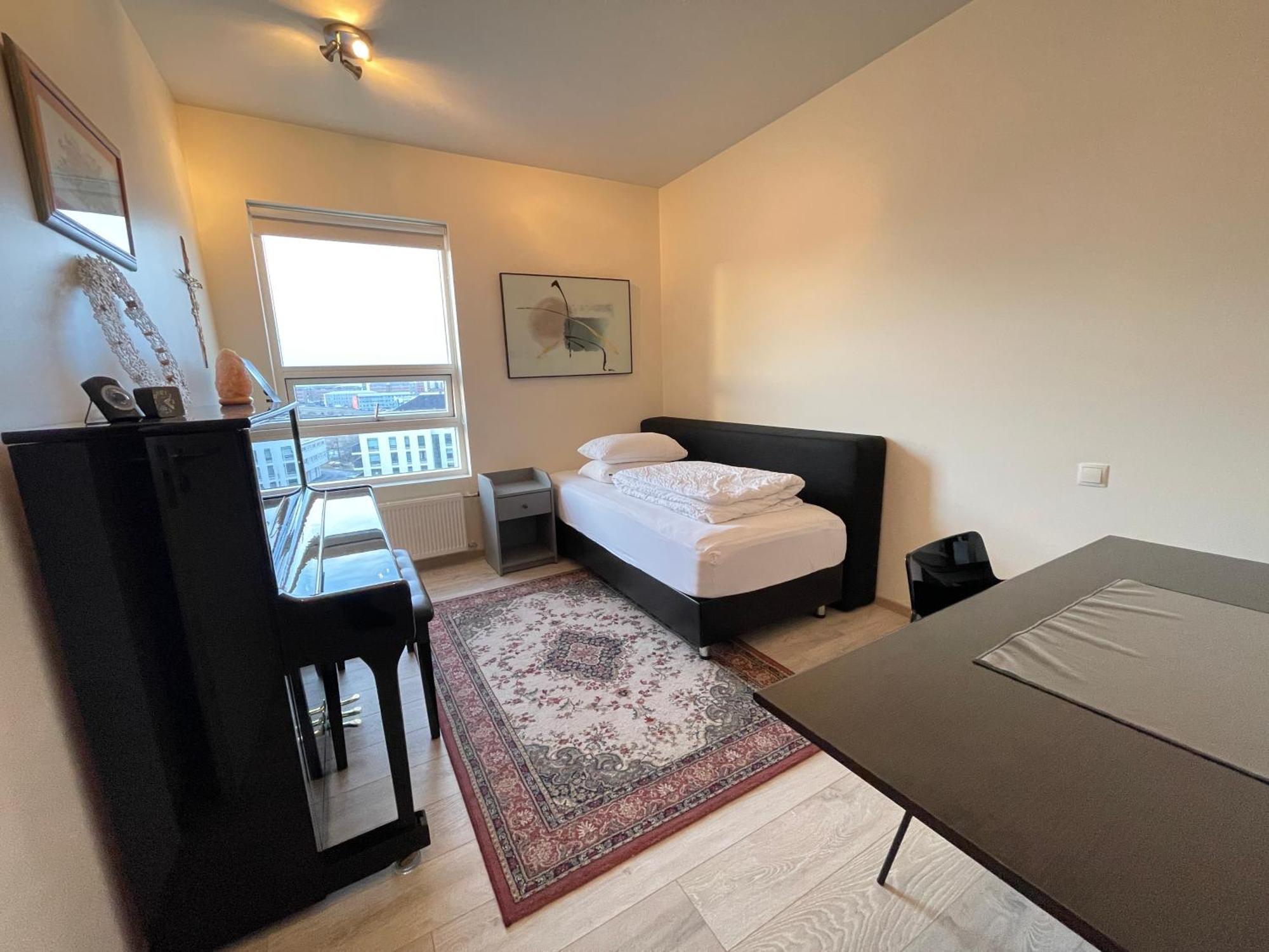 Modern And Spacious 3 Bedroom Apartment In Kopavogur Reykjavik Bagian luar foto